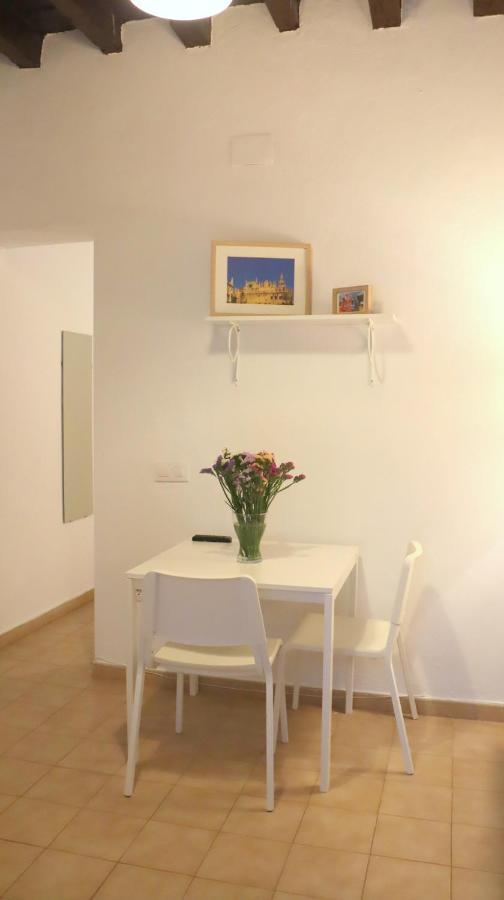 Apartamento Corral De Triana Севилья Экстерьер фото